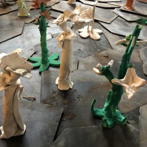 MILLES FLEURS SUR ARDOISE